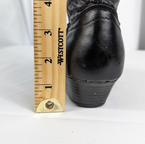 LAREDO Black Fringe Cowgirl Boots: Sz 4 - Picture 8 of 10